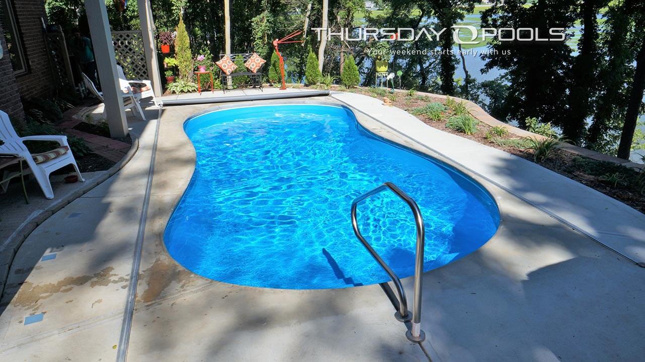 Awesome Small Fiberglass Pool Designs From Thursday Pools