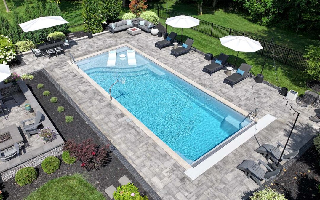 Aspen 16 x 40 in Diamond by Thursday Pools