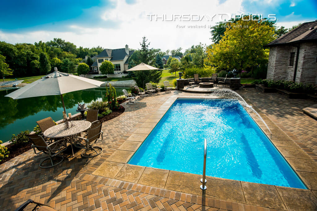 What to Expect When You’re Expecting (a Fiberglass Pool, That Is!)