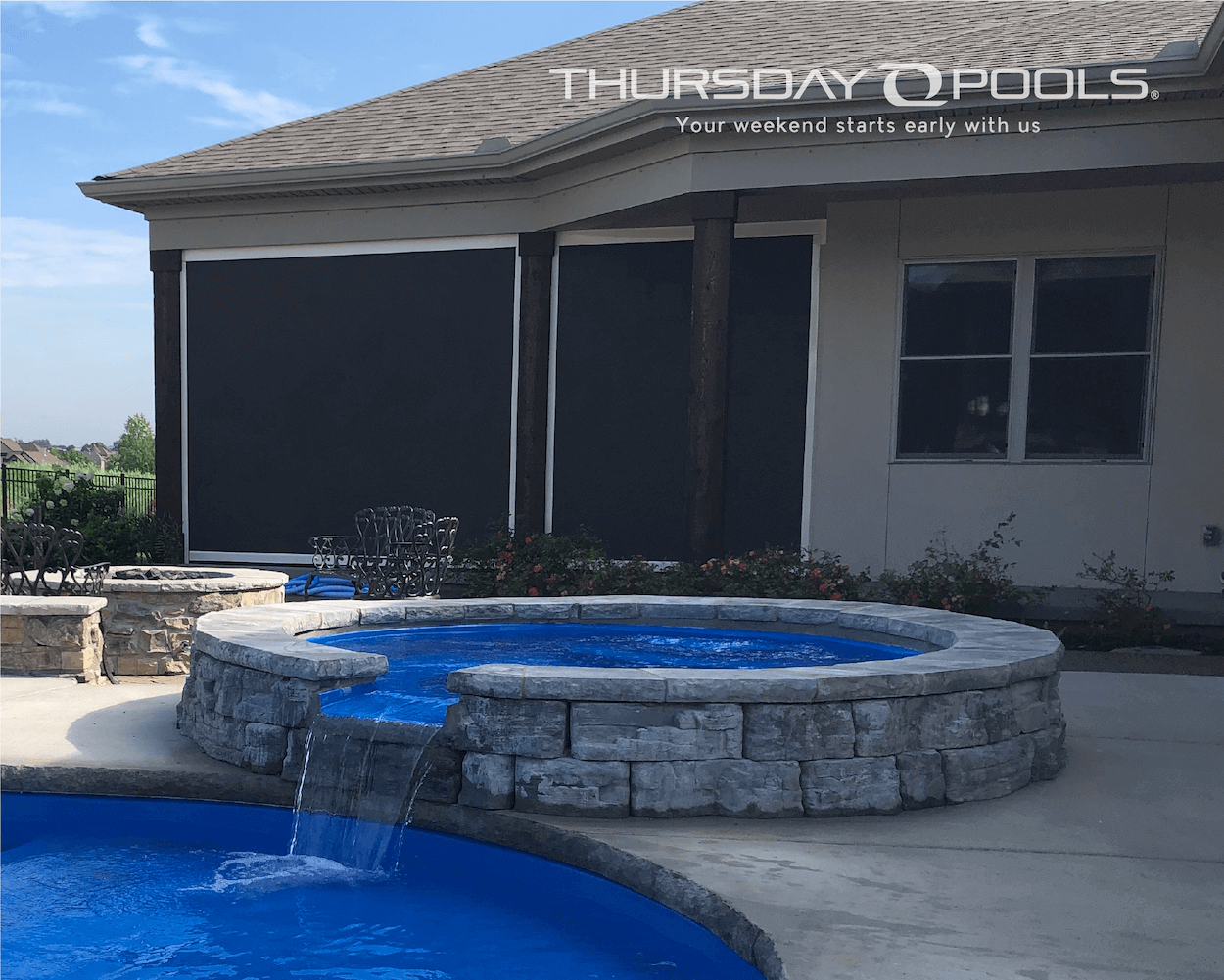 Thursday Pools' Round Spa WEB with water features.